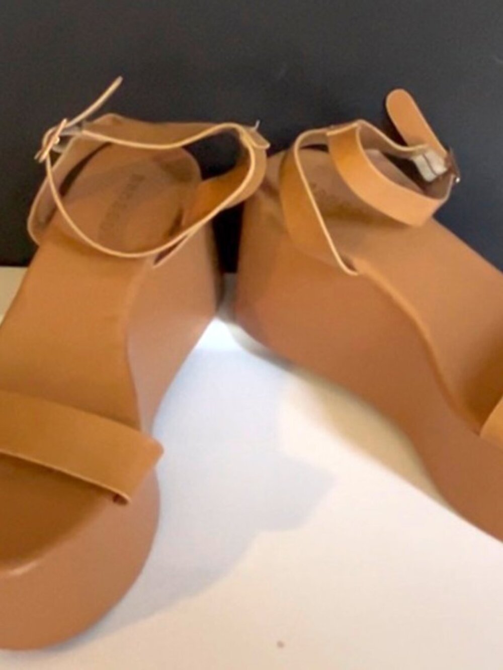BAMBOO® CACTUS-13 NWOB Wedge Platform Sandal with Quarter Strap